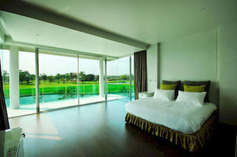 Hotel Aria Lake And Golf Villa