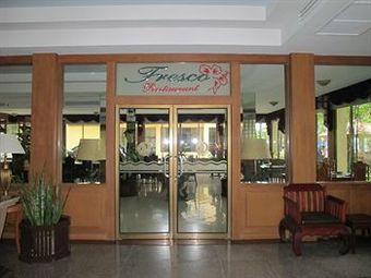 Apartamento Mae Pim Resort Hotel