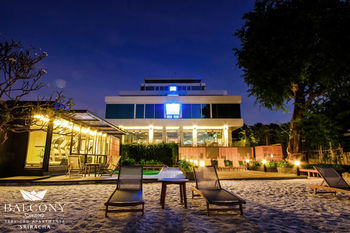 Aparthotel Balcony Seaside Serviced Apartments