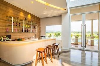 Hotel Pattana Golf Club & Resort