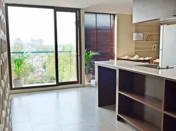 Aparthotel Balcony Courtyard Serviced Apartments