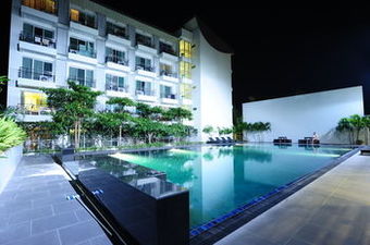 Hotel Isanook Airport Residence