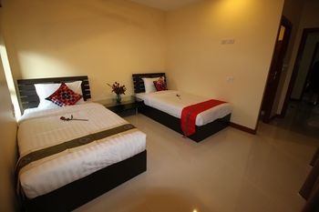 Bang Saray Beach Villa