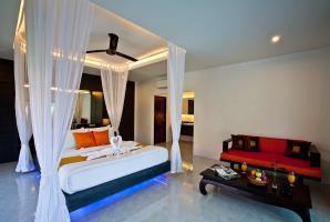 Thai Thani Pool Villa Resort