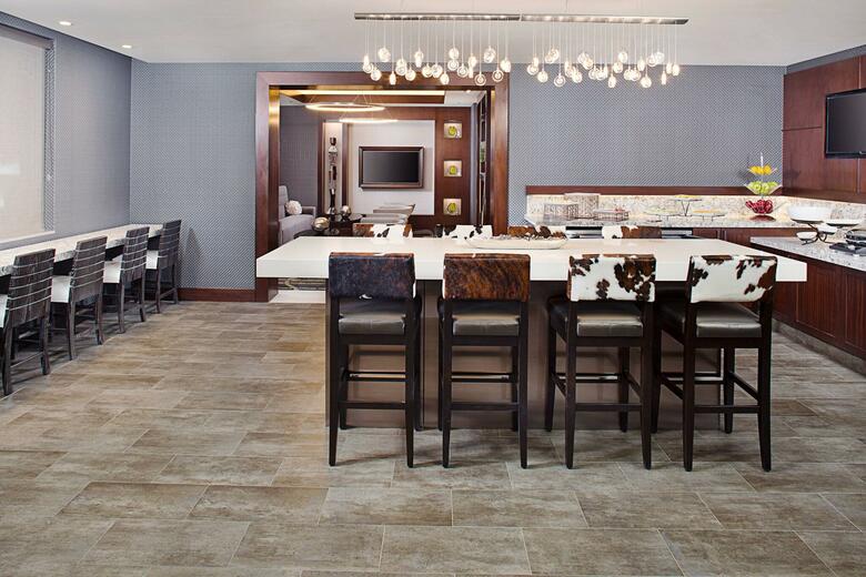Hotel Dallas Marriott Suites Market Center