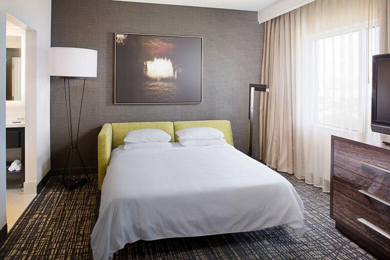 Hotel Dallas Marriott Suites Market Center