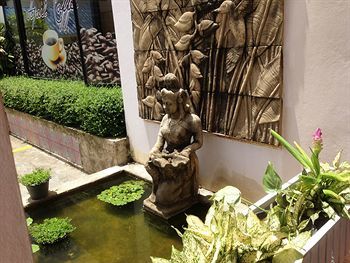 Hotel Yanadin Serviced Apartment
