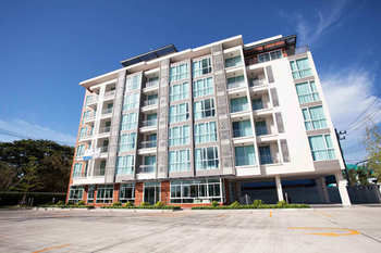 Aparthotel Bbg Seaside Luxurious Service Apartment