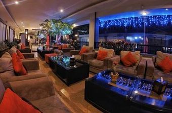 Apartamento Grand Ussu Hotel & Convention