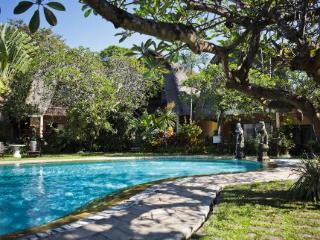Apartamento Puri Dalem Sanur Hotel