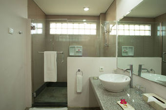 Hotel The Jayakarta Suite Komodo Flores