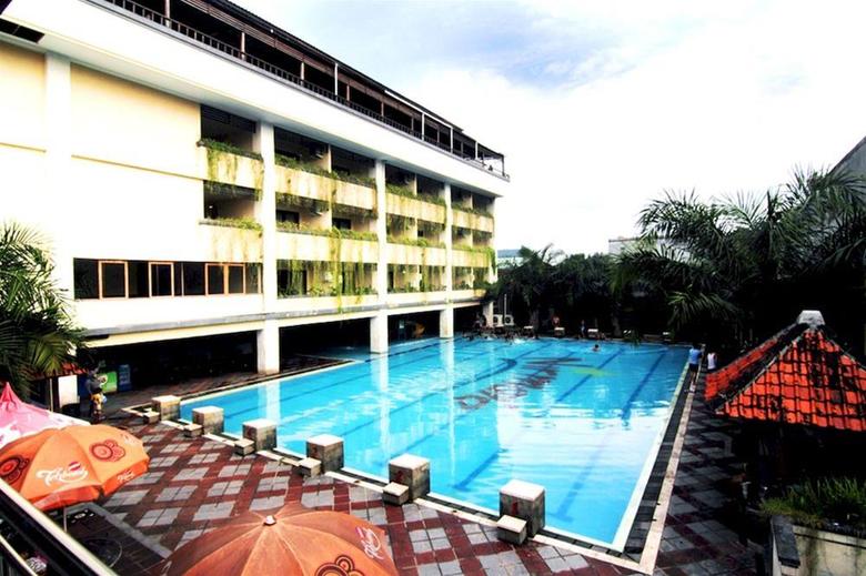 Nirmala Hotel And Convention Centre