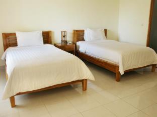 Puri Sari Beach Hotel
