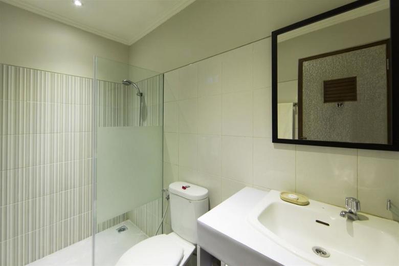 Aparthotel The Banyumas Villa