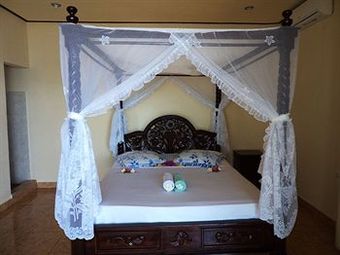 Hotel Rising Star Beach Resort Amed