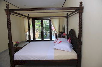 Hotel Rising Star Beach Resort Amed