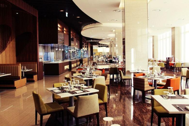 Hotel Novotel Ambassador Suwon