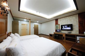 Venezia Tourist Hotel