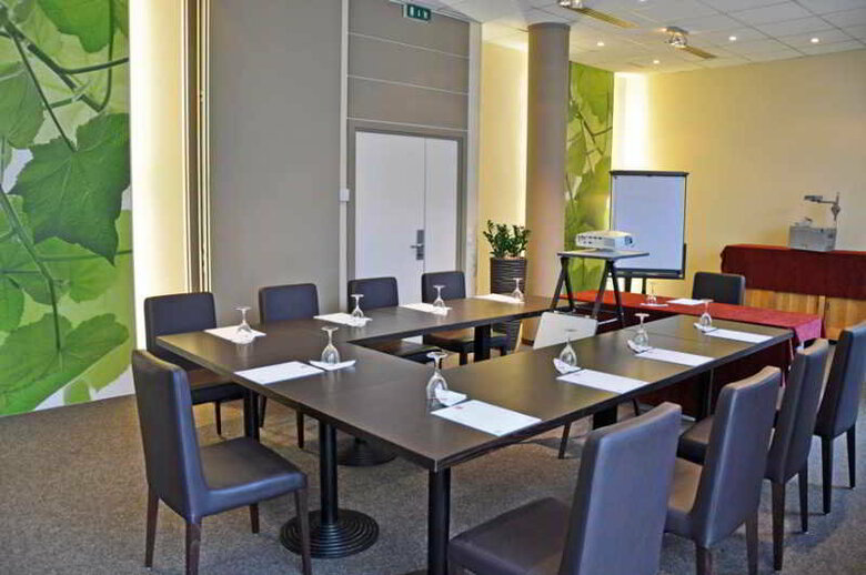 Hotel Ibis Luxembourg Airport