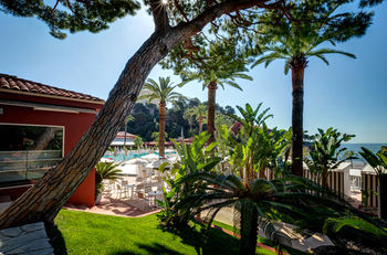 Monte Carlo Bay Hotel And Resort