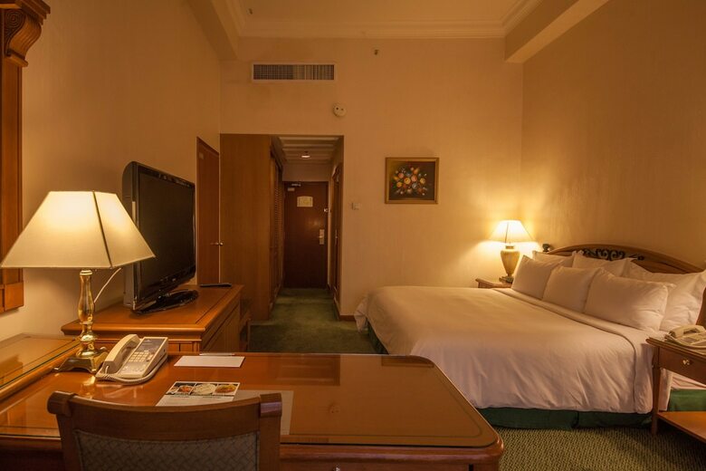 Hotel Renaissance