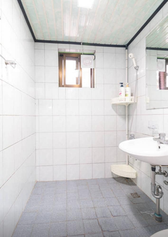 Hotel Cozyplace In Itaewon