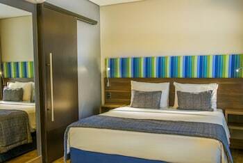 Prodigy Hotel Santos Dumont Airport