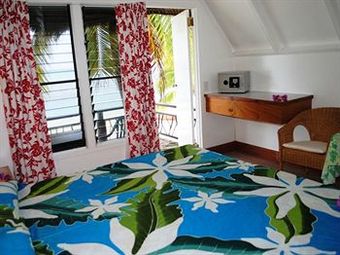 Hotel Paradise Cove Lodges