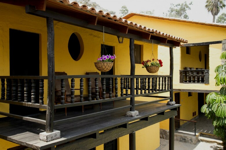 Hotel Decameron El Pueblo