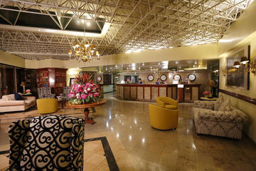 Hotel Plaza Del Bosque