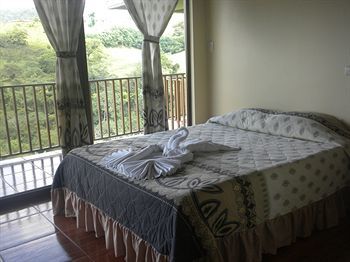Hotel Castillo Del Arenal