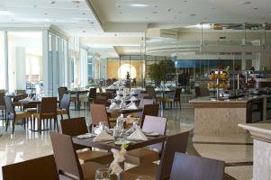 Hotel Crowne Plaza Jordan Dead Sea Resort & Spa