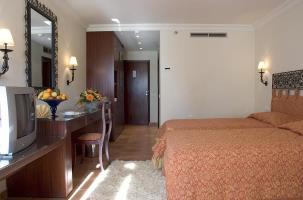 Hotel Golden Tulip Farah Khouribga