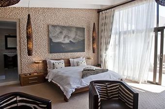 Protea Hotel Long Beach Lodge