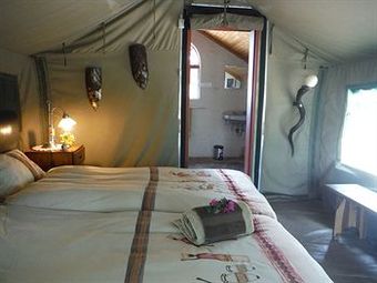 Posada D�sternbrook Safari Guest Farm