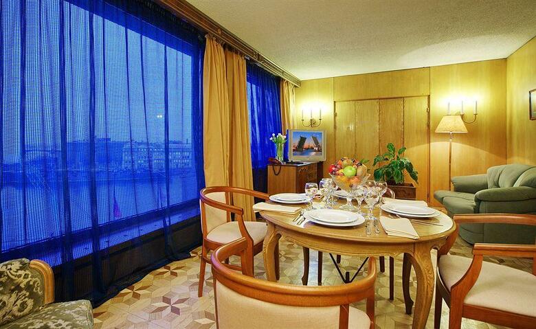 Saint Petersburg Hotel