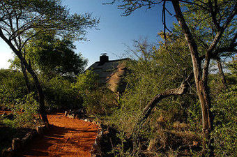 Posada Motswiri Private Safari Lodge