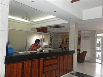 Tou'ngou Hotel