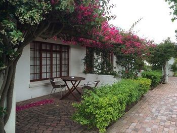 Hotel Albourne Guest House