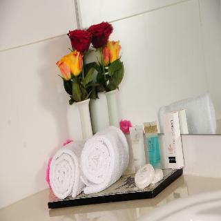 Prideinn Raphta Hotel