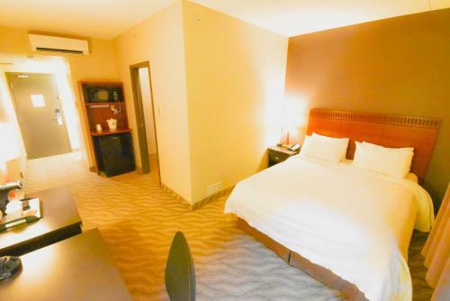 Hotel Canad Inns Destination Centre Garden City