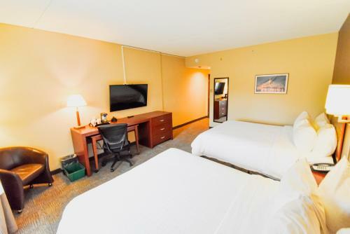 Hotel Canad Inns Destination Centre Garden City