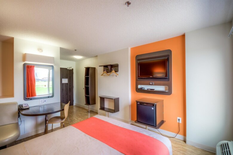 Motel 6 Headingley-winnipeg West