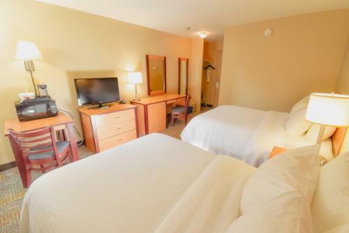 Hotel Canad Inns Destination Centre Windsor Park