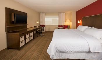 Hotel Four Points By Sheraton Winnipeg International Airport