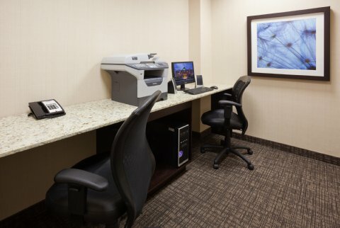 Holiday Inn Express Hotel & Suites New Liskeard
