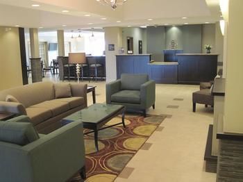 Best Western Plus Walkerton East Ridge Hotel