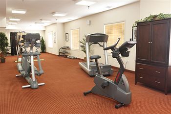 Pomeroy Inn & Suites Hotel