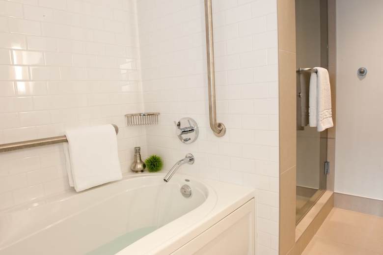 The Holman Grand Hotel