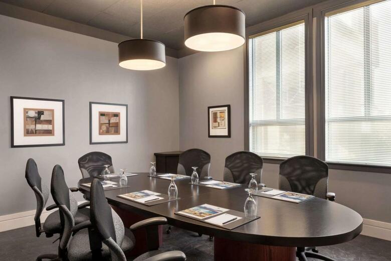 Executive Royal Hotel Regina